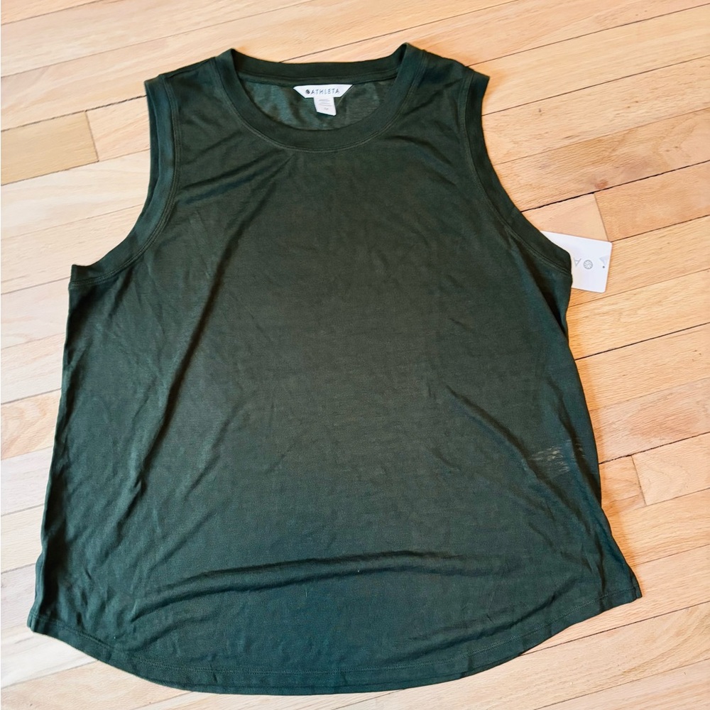 NWT Athleta Breezy Tank Color: Apsen Olive Size: 1X - Picture 2 of 4